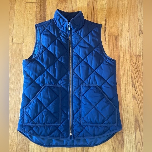 J Crew Women’s Blue Winter Vest - Picture 1 of 7